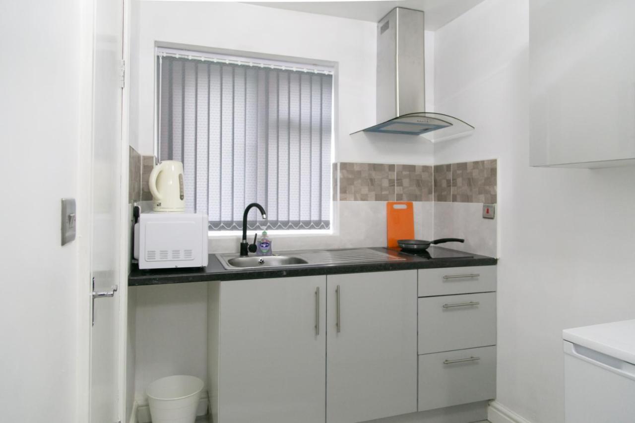 Cheetham Hills Apartments مانشستر المظهر الخارجي الصورة