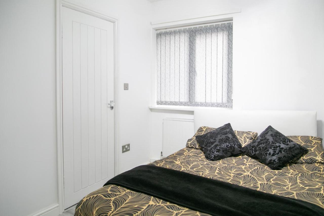 Cheetham Hills Apartments مانشستر المظهر الخارجي الصورة