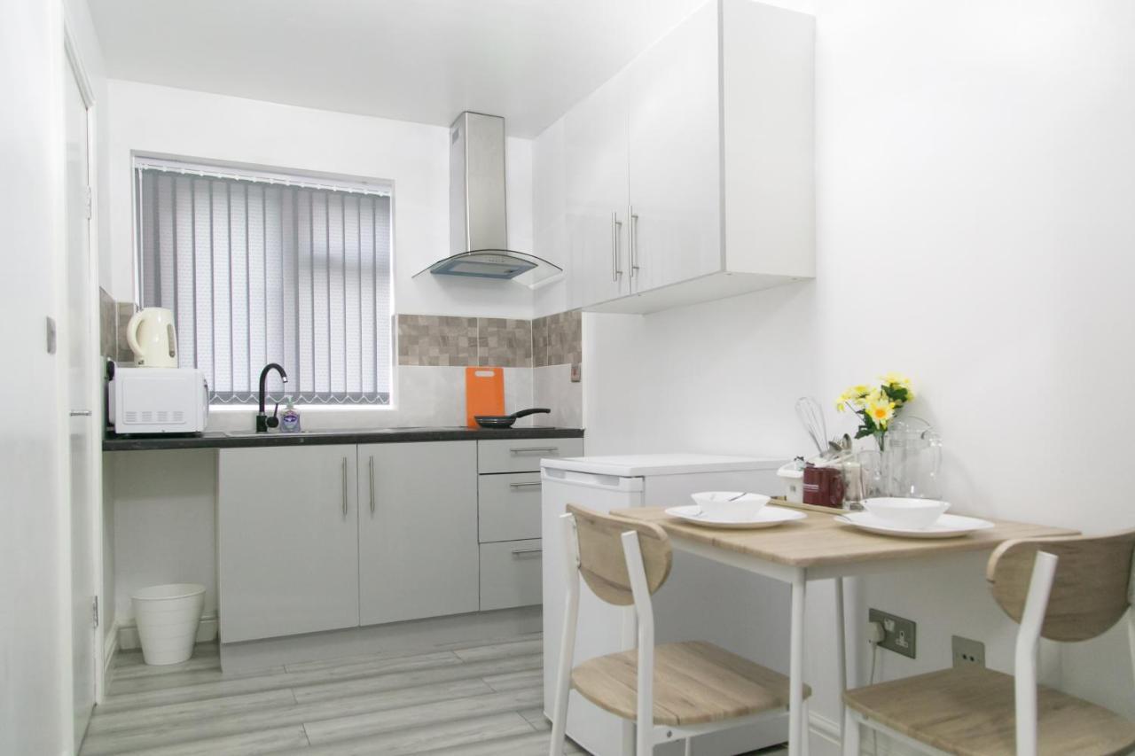 Cheetham Hills Apartments مانشستر المظهر الخارجي الصورة